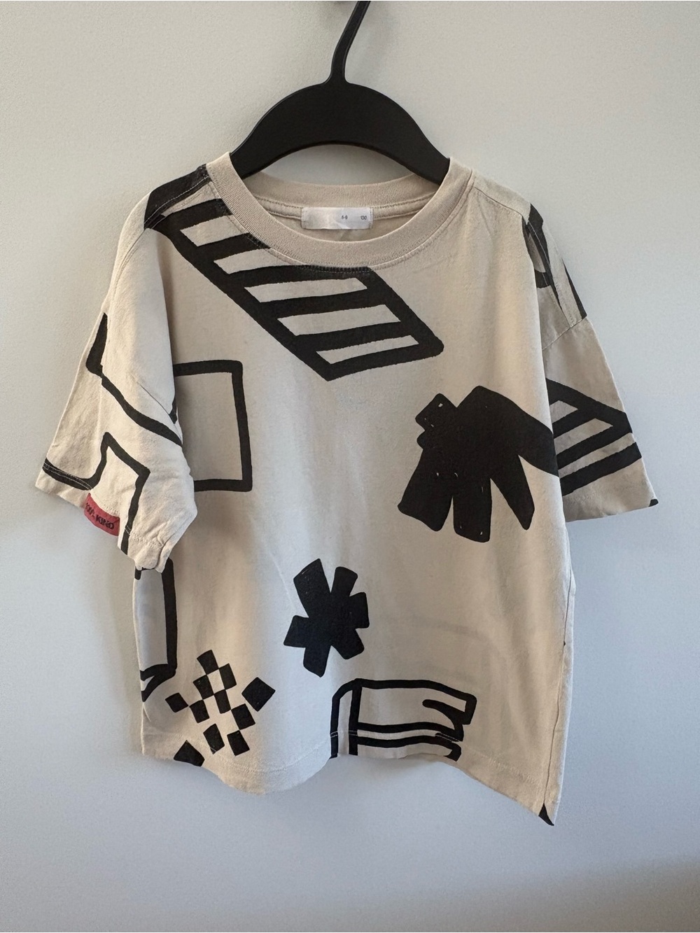 Zara Beige Tee with Black Graphic Prints